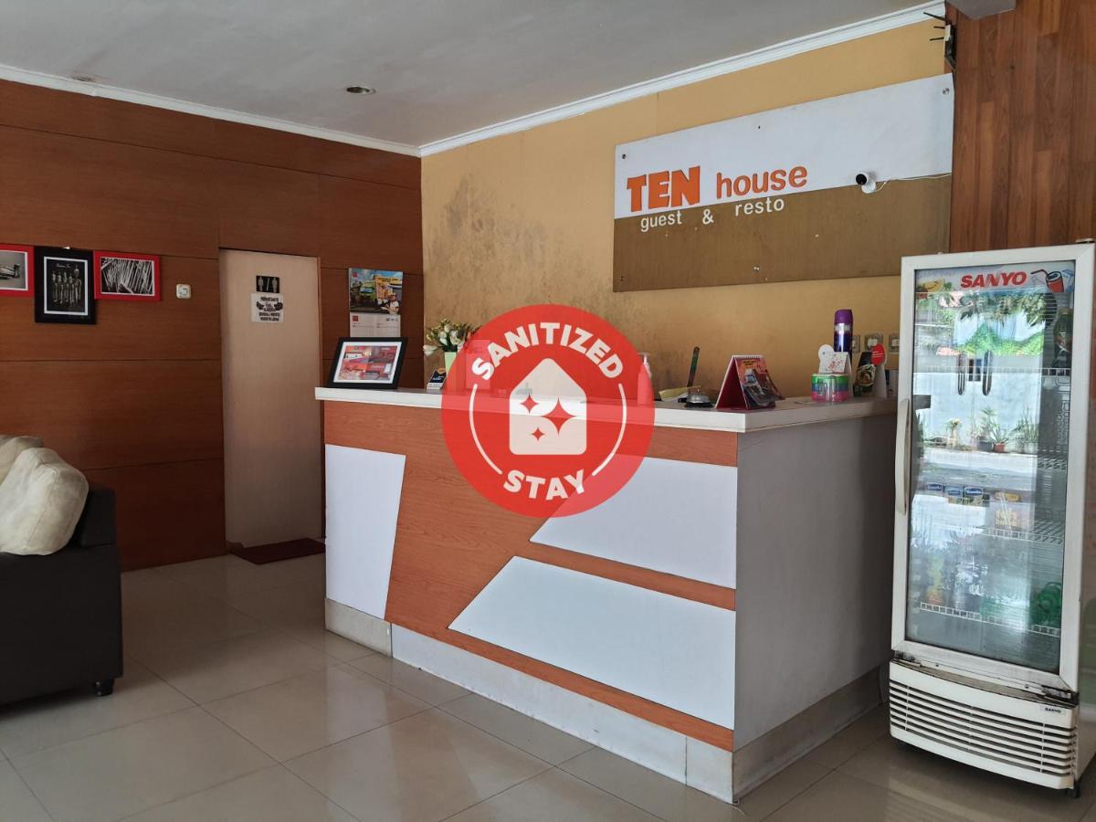 Oyo 3341 Ten Guest House Bandung Exterior photo