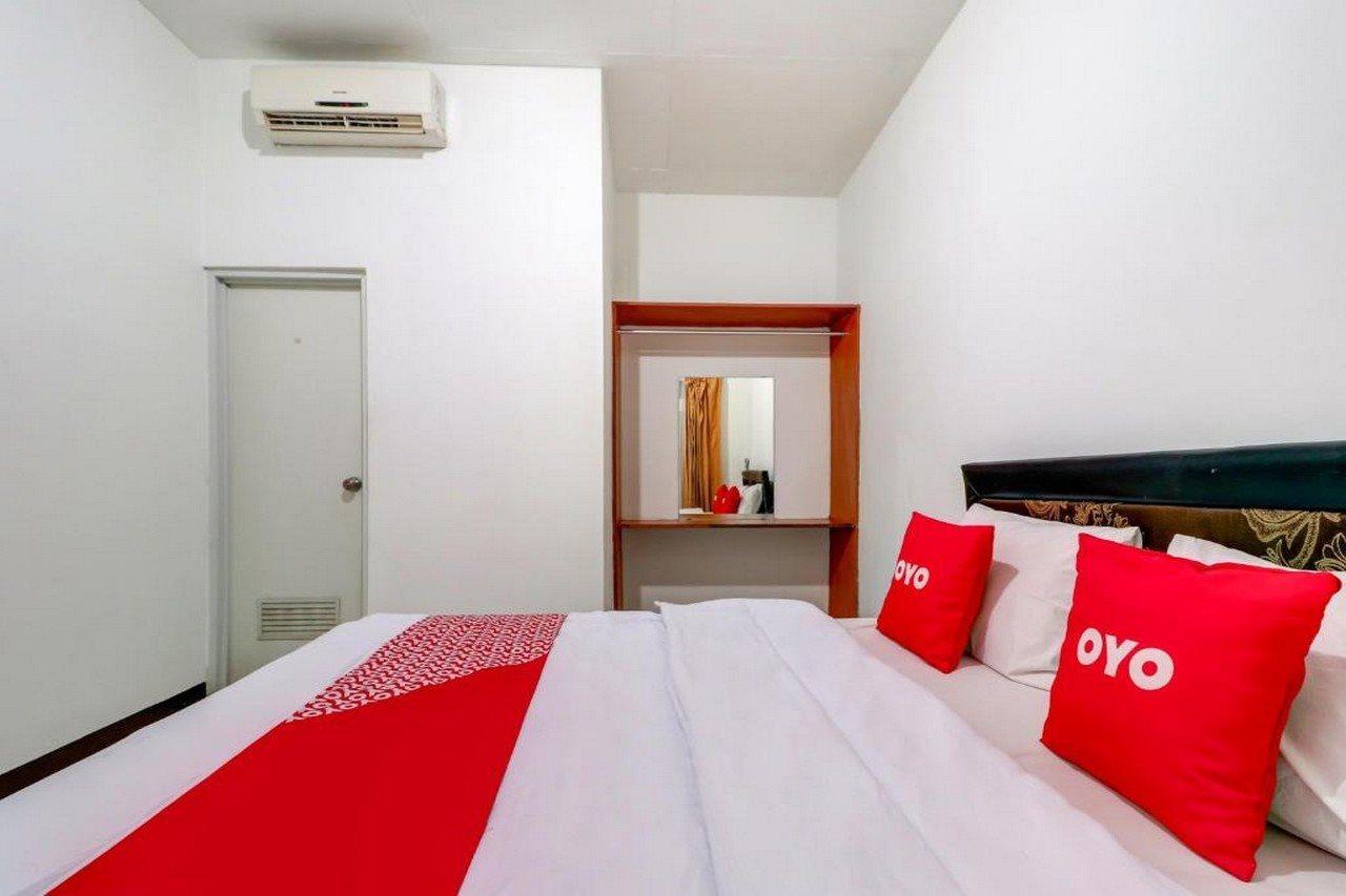 Oyo 3341 Ten Guest House Bandung Exterior photo